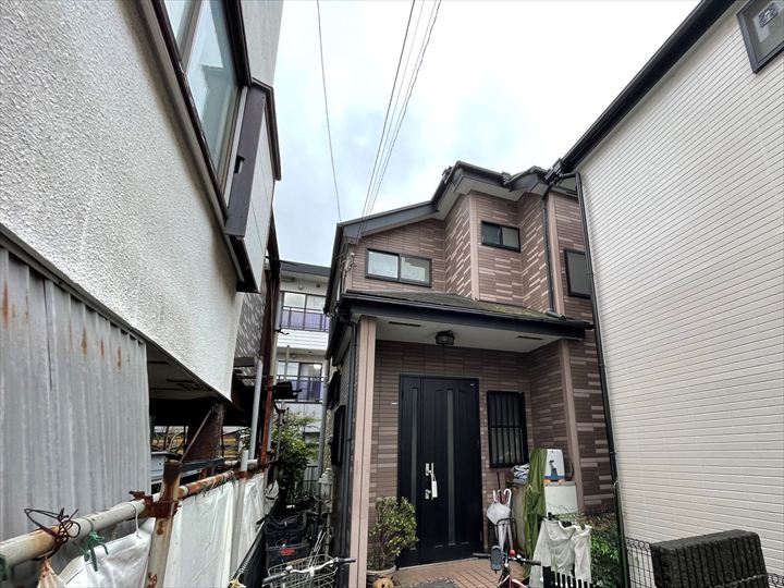 町田市鶴間にて外壁の劣化を徹底補修！外壁塗装と目地打ち替え工事で住まいを美しく再生！